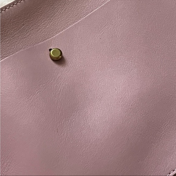 Madewell Transport Leather Crossbody Shoulder Bag in Warm Thistle - Picture 9 of 12